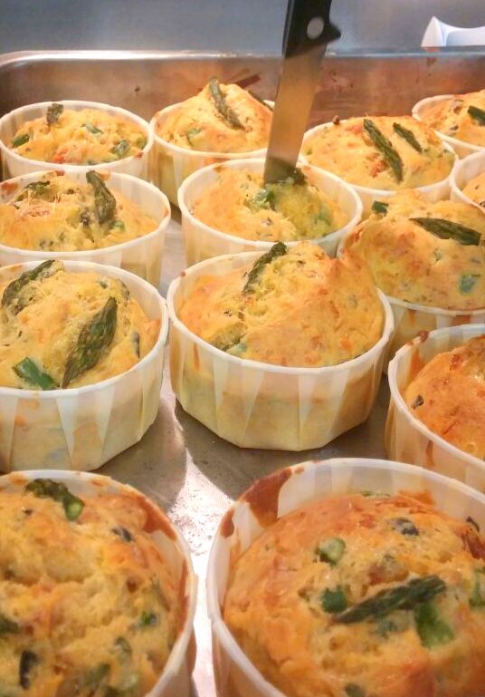 asparagus muffins